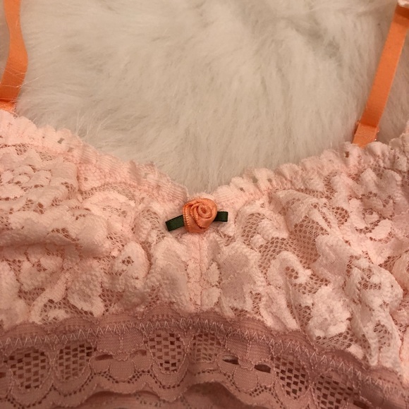 NWT Free People pink & peach unlined lace bralette - Picture 3 of 5